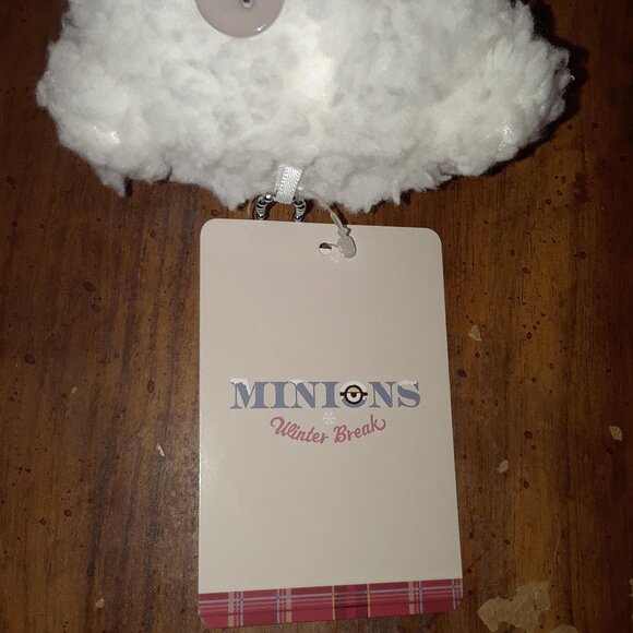 Minions Snow Teddy from Despicable Me - Picture 6 of 8